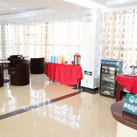 Greentree Inn Zhejiang Ningbo East Baizhuang Rd. Express Hotel المظهر الخارجي الصورة